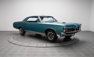 1967-Pontiac-GTO-11