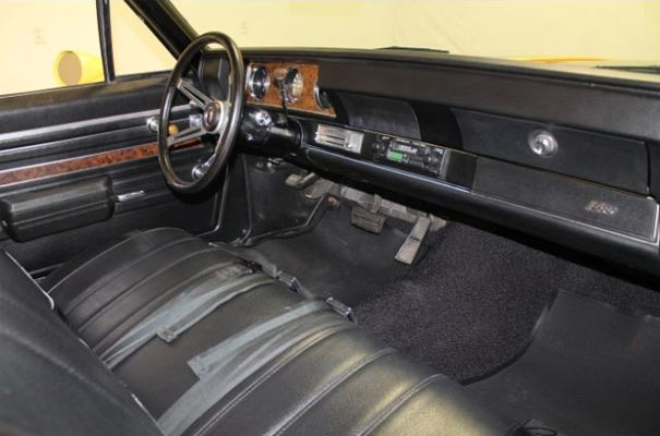 1970-Oldsmobile-Cutlass-Rallye-350-6578665754564